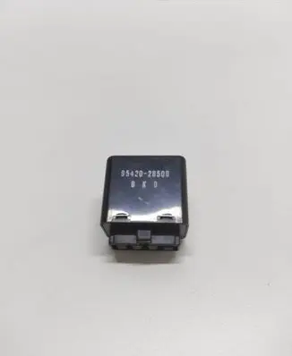 Hyundai Santa Fe Window wiper relay 954202B500