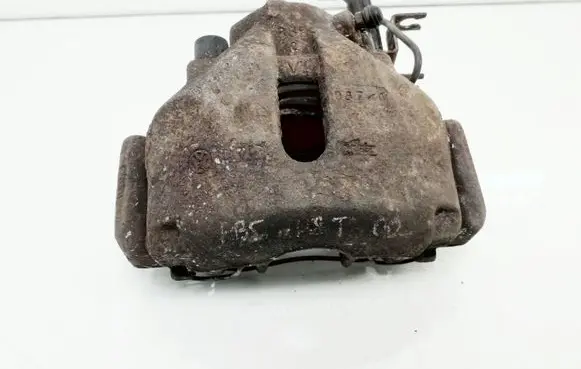 Volkswagen PASSAT B5 Front brake caliper
