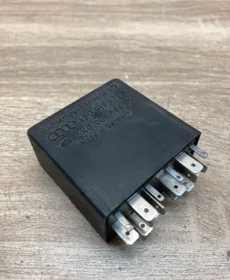 Audi A6 S6 C5 4B Other relay 4B0919471A 5KG00656805
