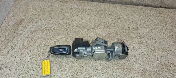 Ford Focus Ignition lock 3M513F880AE