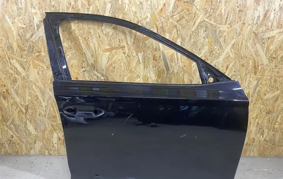 Skoda Octavia Mk4 Front door 5E3831312
