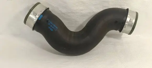 Audi A3 S3 A3 Sportback 8P Intercooler hose/pipe 1K0145832E