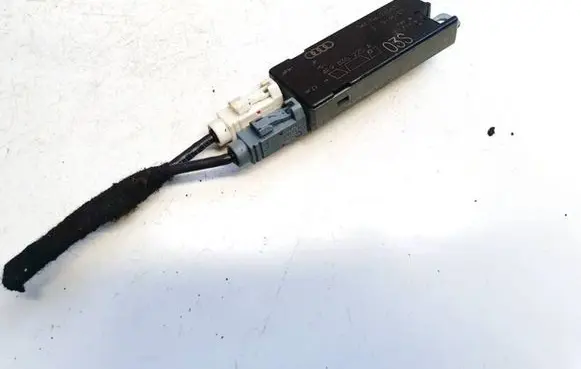 Antenna control unit