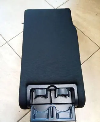 Toyota Avensis T250 Rear seat armrest NE67785