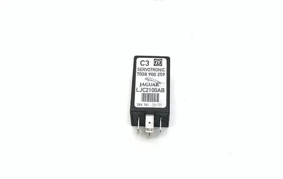 Jaguar XK8 - XKR Power steering control unit/module LJC2100AB