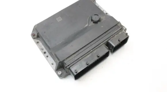 Toyota RAV 4 (XA40) Engine control unit/module 8966142J40 2759005001