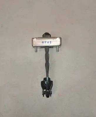 Renault Espace V (RFC) Rear door check strap stopper
