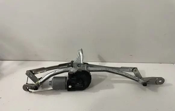BMW 6 F12 F13 Front wiper linkage and motor 7306276