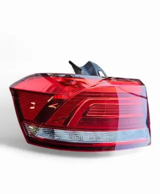 Volkswagen PASSAT B8 Rear/tail lights 3G9