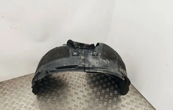 Opel Zafira C Front wheel arch liner splash guards 13301576