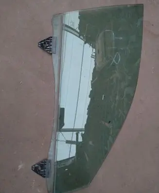 Seat Exeo (3R) Front door window glass four-door