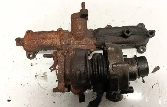 Volkswagen Golf IV Turbo 038145701a 4541591