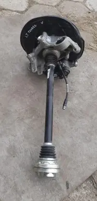 Volkswagen Touareg III Rear wheel hub spindle/knuckle 4M0505432AE