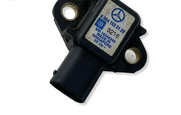 Mercedes-Benz E W210 Air pressure sensor A0041533128 3216 16244349