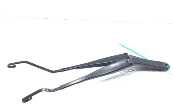 Renault Arkana Front wiper blade arm 
