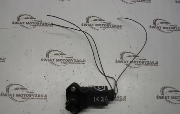 Audi A4 S4 B7 8E 8H Air pressure sensor 038906051D