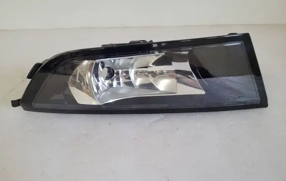 Skoda Fabia Mk3 (NJ) Front fog light 6V0941700A