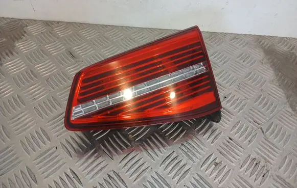 Volkswagen PASSAT B8 Tailgate rear/tail lights 3G9945308A
