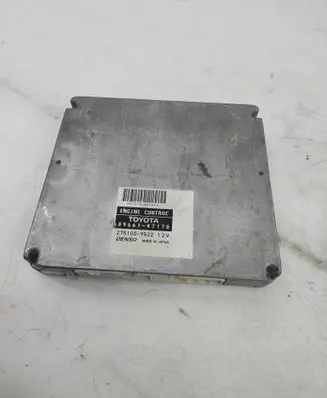 Toyota Prius (XW20) Engine control unit/module 8966147170 2751009522