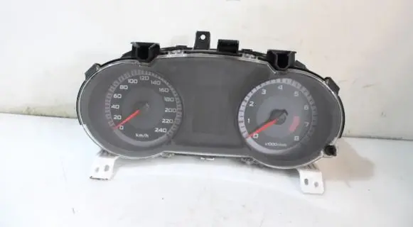 Mitsubishi Outlander Clock 