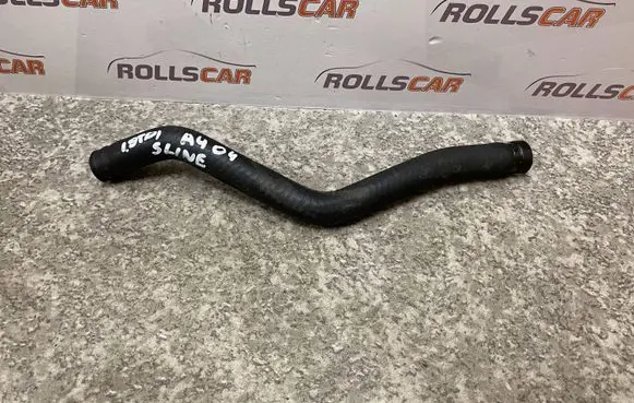 Audi A4 S4 B6 8E 8H Engine coolant pipe/hose