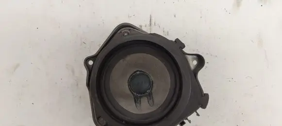 Audi A4 S4 B5 8D Front door speaker 8D0035411C