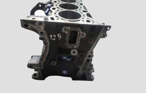 Opel Astra J Engine block 173270069 25194472 U14NFT