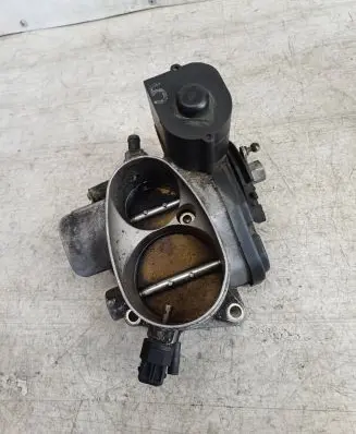 Audi A8 S8 D2 4D Throttle valve