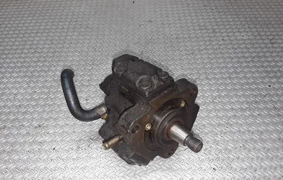 Alfa Romeo 156 Fuel injection high pressure pump 0445010006