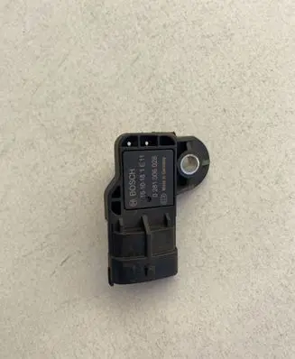 Maserati Ghibli Air pressure sensor 0281006028