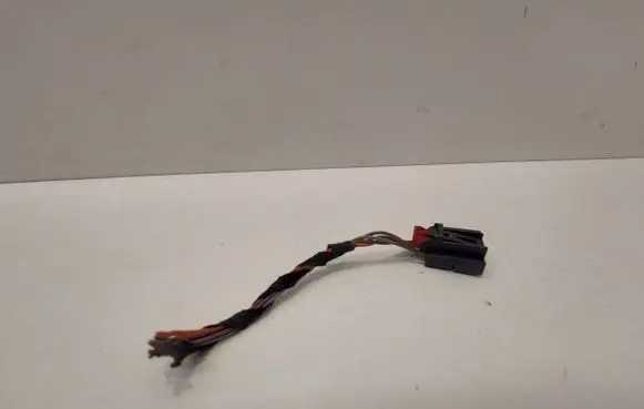 Volkswagen PASSAT B8 Other relay 5Q0972718A
