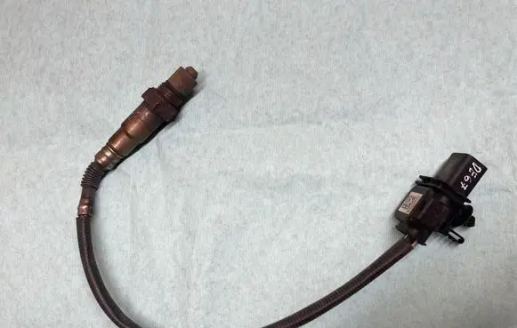 Ford C-MAX II Lambda probe sensor 1928405207