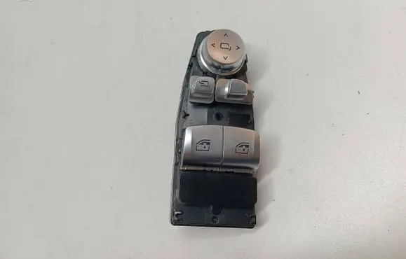 BMW 4 G22 G23 G24 G26 Electric window control switch 9484291
