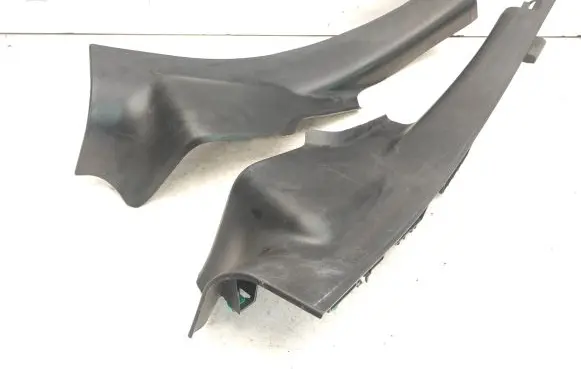 Maserati Ghibli Rear sill trim cover 6700113660 6700113650