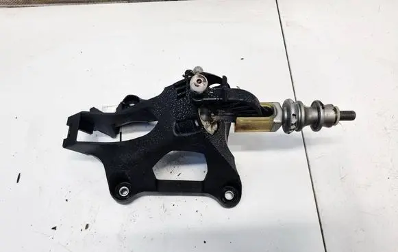 Toyota Auris 150 Gear shifter/selector 112102102