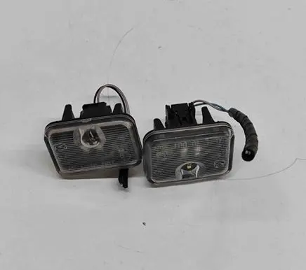 Mazda CX-30 Number plate light DFR550858