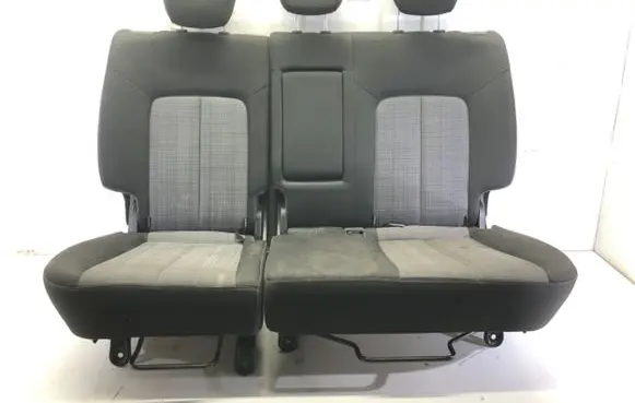 KIA Venga Second row seats 