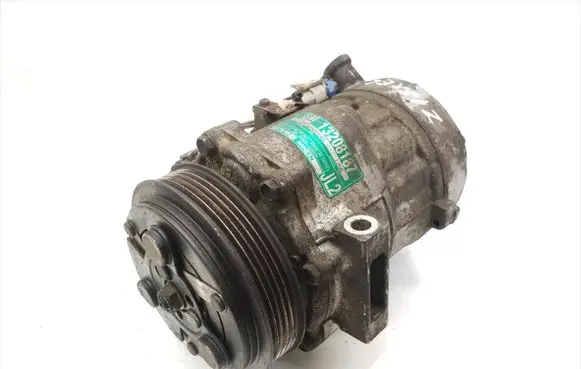 Opel Vectra C Air conditioning (A/C) compressor (pump) 13208187