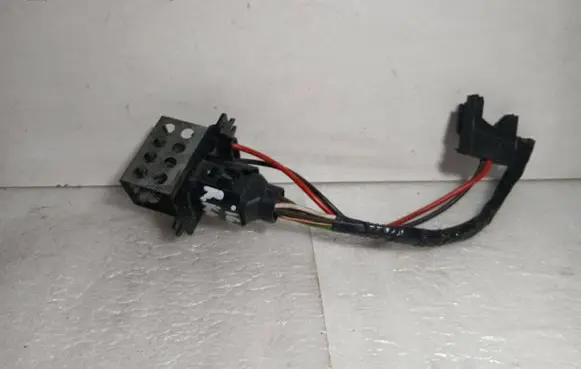 Renault Kangoo I Heater blower motor/fan resistor 9092609859