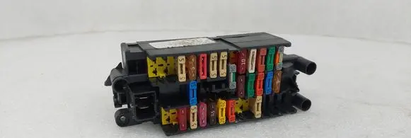 Citroen Xsara Picasso Fuse box set 9635518180