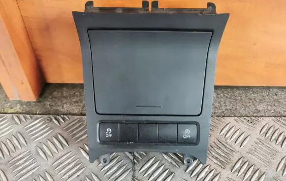 Volkswagen Eos Ashtray (front) 5K0857961A