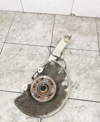 Mercedes-Benz GLE (W166 - C292) Front wheel hub