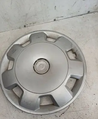 Skoda Fabia Mk1 (6Y) R14 wheel hub/cap/trim 6Y0601147 6Y0601147C