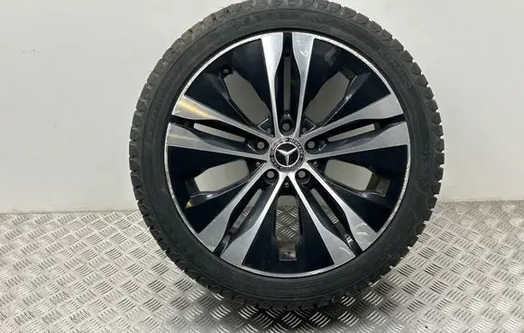 Mercedes-Benz C W206 R18 alloy rim
