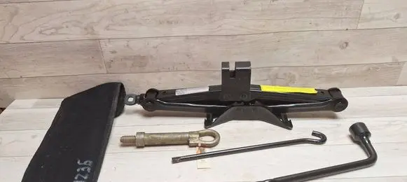 Fiat Croma Tool set 