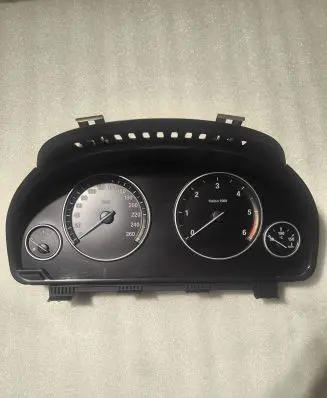 BMW X3 F25 Speedometer (instrument cluster) 9280483 2232269 7000066670