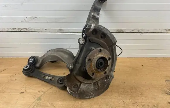BMW 5 F10 F11 Front wheel hub spindle knuckle