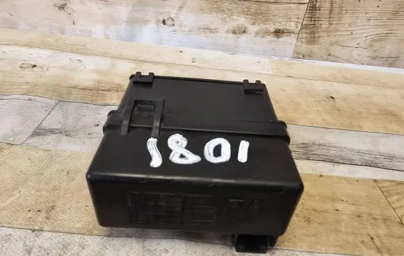 Infiniti Q50 Fuse box set 6HB0B