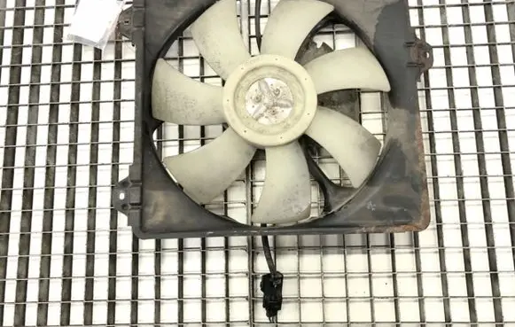 Toyota RAV 4 (XA20) Fan set 16363-28050