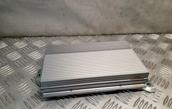 Sound amplifier